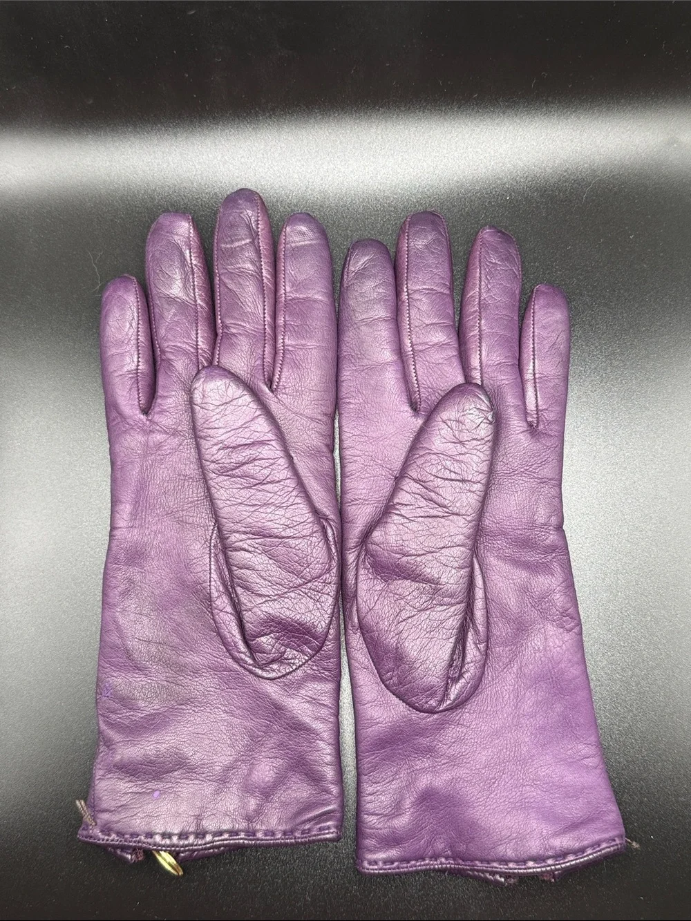 Purple Leather Women's Zip-Accent Gloves